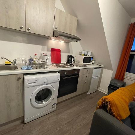Carvetii - Edward House D - 2 Dbl Bed 2Nd Floor Flat Apartment ดันเฟิร์มลิน ภายนอก รูปภาพ