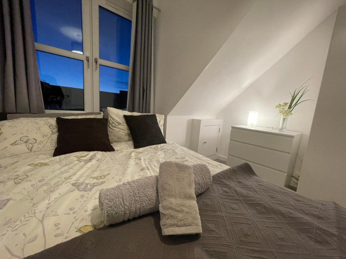 Carvetii - Edward House D - 2 Dbl Bed 2Nd Floor Flat Apartment ดันเฟิร์มลิน ภายนอก รูปภาพ